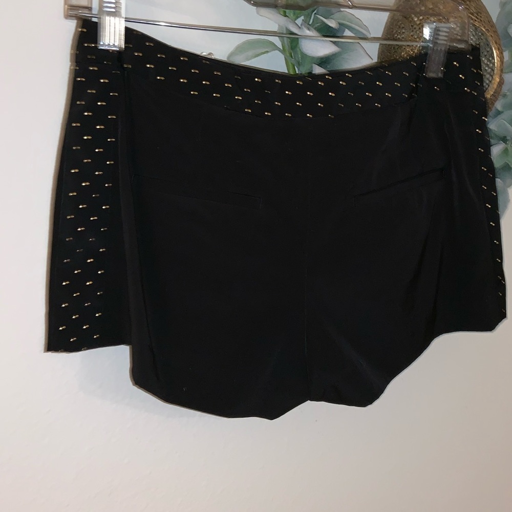 Express Shorts✨